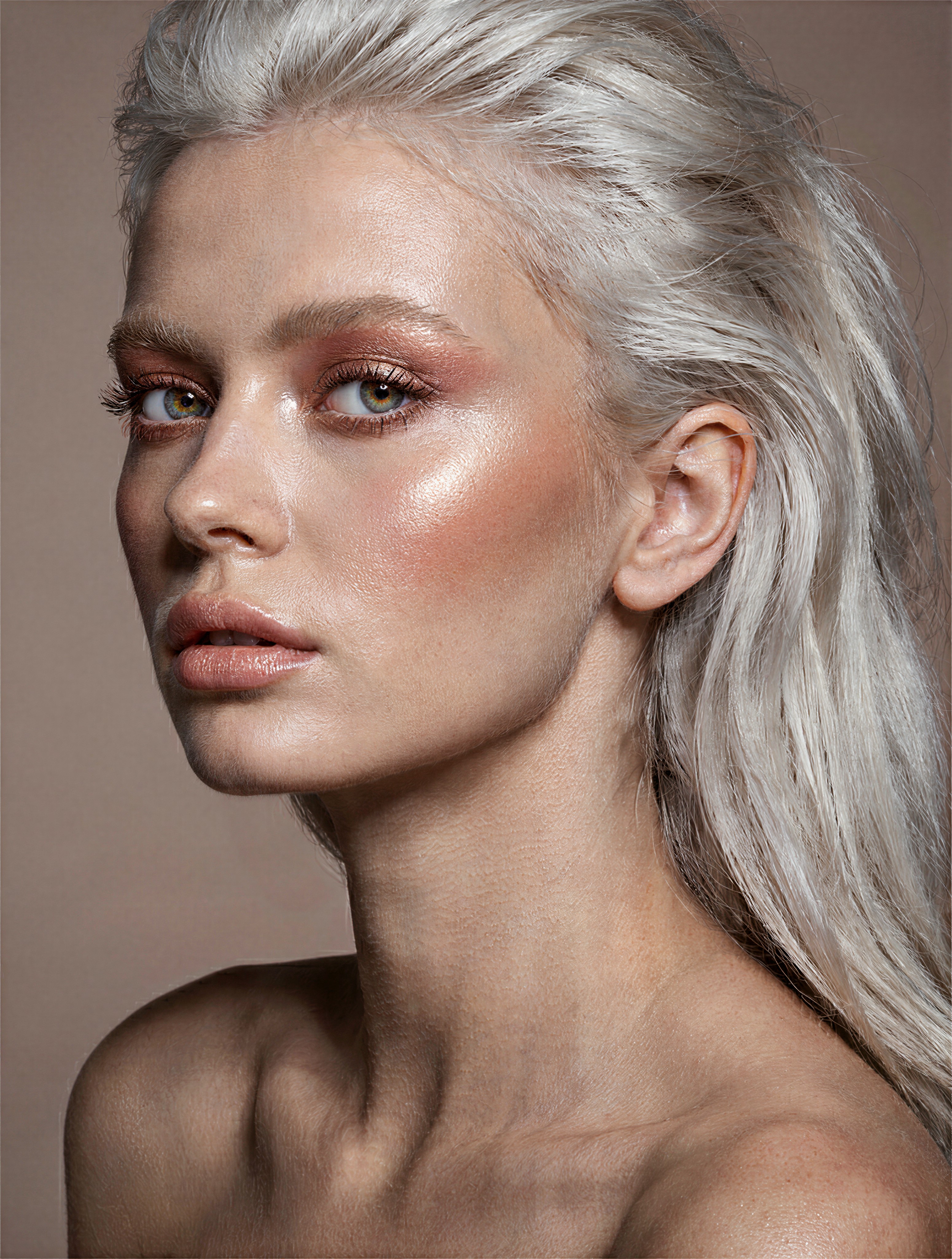 Stunning Woman, Flawless Makeup, Glowing Skin — AI generated image